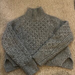 Abercrombie cropped  Knit Women's Sweater